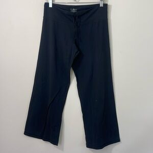Lululemon Drawstring Waist Capri Pants